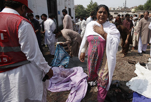 Suicide bomb attacks on Pakistan church